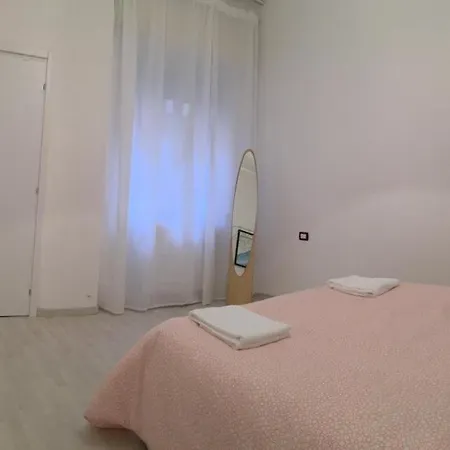 Apartment Modern Flat Close To The Red Metro Mailand